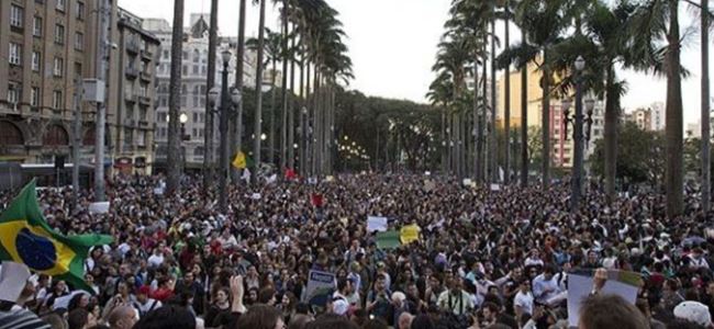 Brezilyada ulaşım zammına protesto