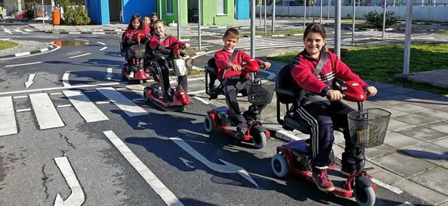 4 bin 25 ilkokul öğrencisi trafik eğitimi aldı