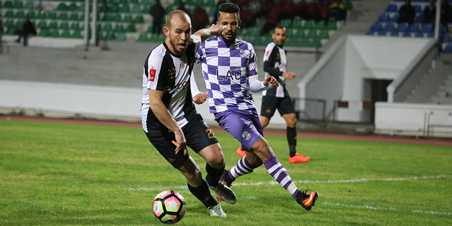 Kaner: “Ünal’ın kalmasını istiyoruz”