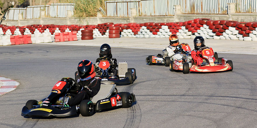 Kartingler sıcak dinlemedi