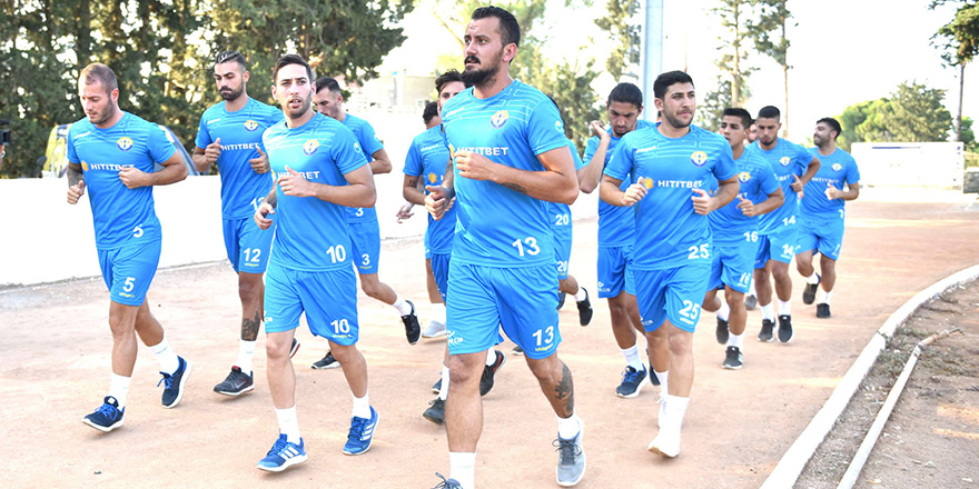 Doğan sahaya indi