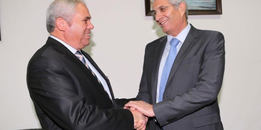 CTP, AKEL ile görüştü