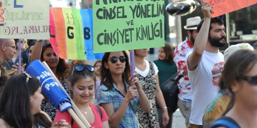 Gökkuşağı Yürüyüşü