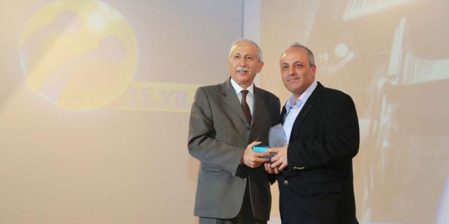 Sanat Engel Tanımaz’