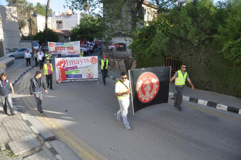 1 Mayıs Taksim Sahasında kutlandı 15