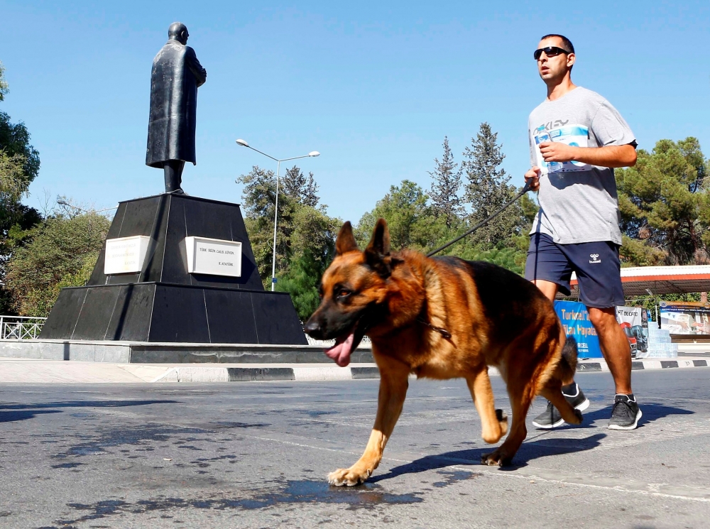 Lefkoşa Turkcell ile Koşuyor Maratonuı 16