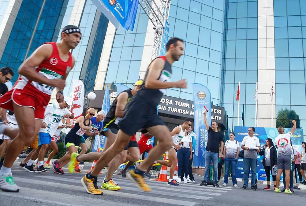 Lefkoşa Turkcell ile Koşuyor Maratonuı 3