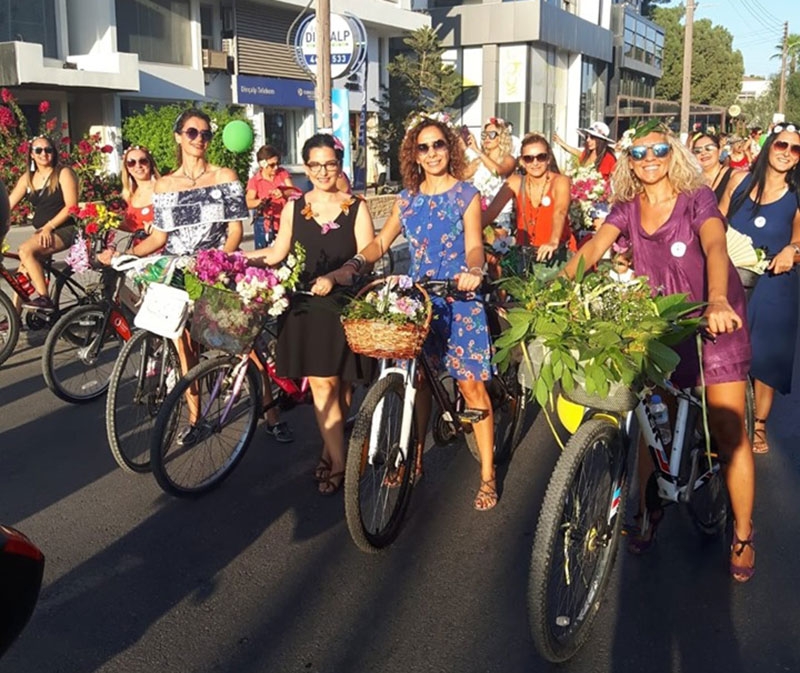 Süslü Kadınlar Bisiklet Turu yapıldı… 7
