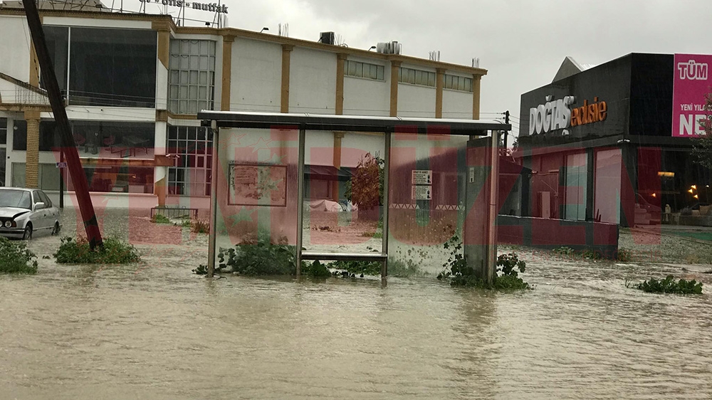 Yağmura teslim olduk 19