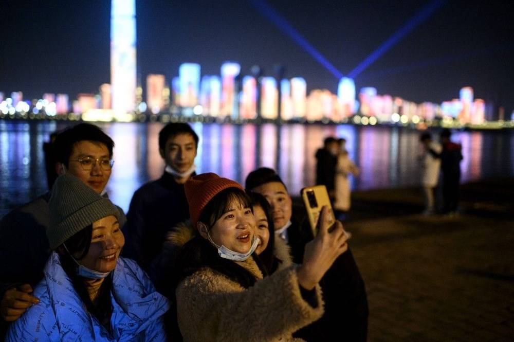 Dünya 2021'i böyle karşıladı 22