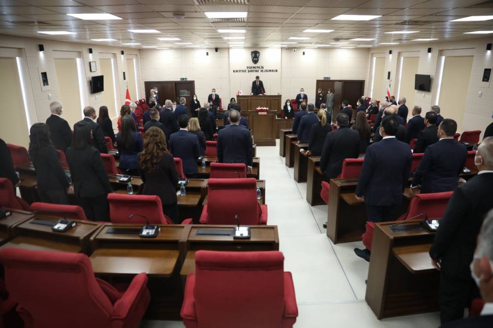 MECLİS'TE YENİ DÖNEM 11