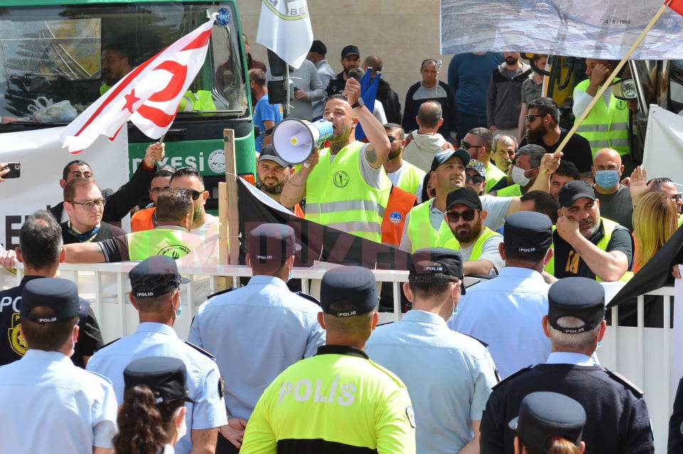 Belediyelerde öfke büyük 37