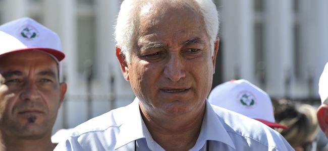 Hür-İş yeni asgari ücreti eleştirdi