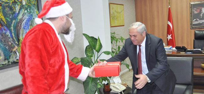 Elektrik zammına karşı toplanan imzalar Başbakan’a verildi