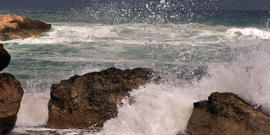 Meteoroloji Dairesi’nden uyarı: Gün boyunca denizlerde fırtınamsı rüzgar bekleniyor
