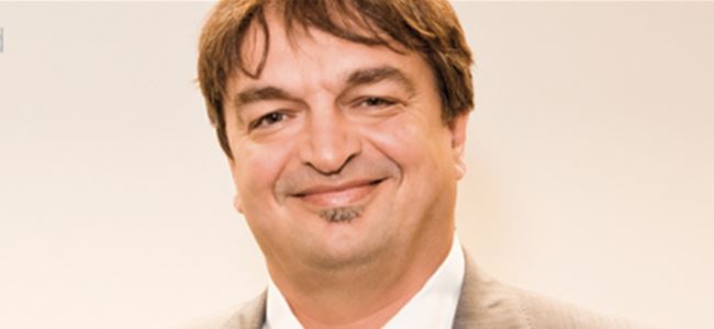 Champagne FIFA Başkan adaylığını açıklıyor