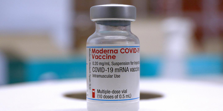 Moderna, aşısının 6 ay sonra koruyuculuğunu yüzde 93 sürdürdüğünü duyurdu
