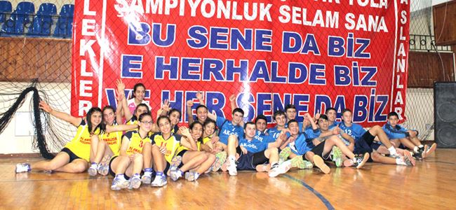 Şampiyon Erenköy Türkiye’de yarışacak