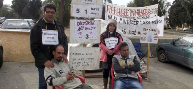 Mülteciler açlık grevini sonlandırdı