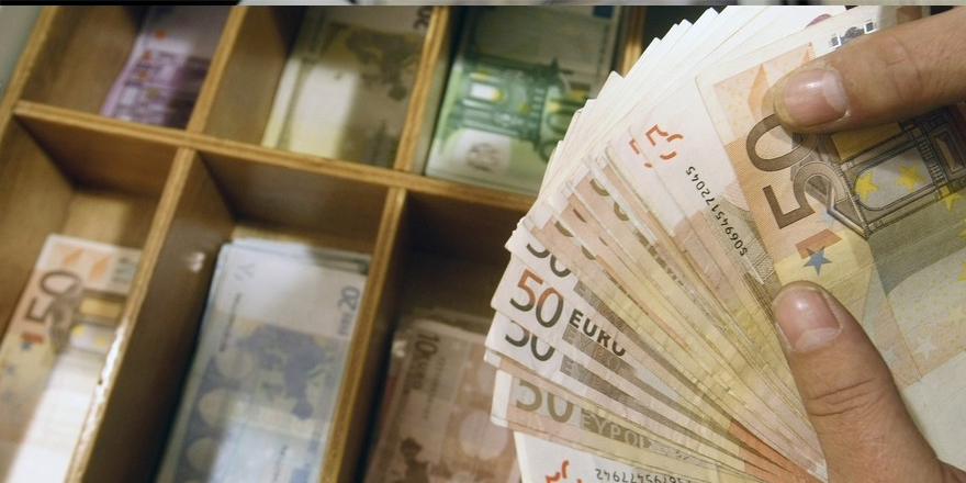 Kıbrıslı Rumlar kredi kartlarıyla kuzeyde 29,37 milyon Euro harcadı