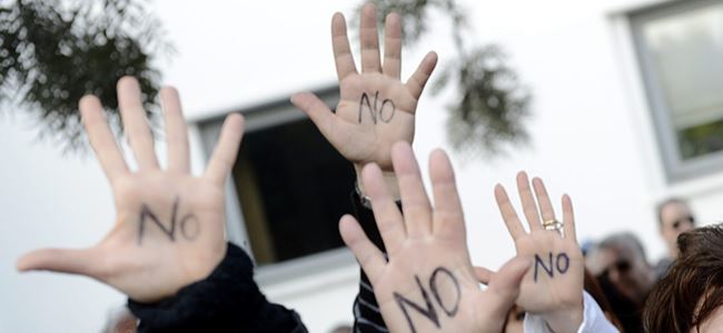 TROYKAya eylemli karşılama