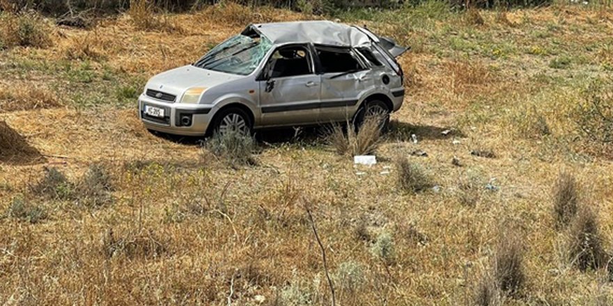 Türkmenköy-Dörtyol anayolunda trafik kazası, 2’si ağır 4 yaralı