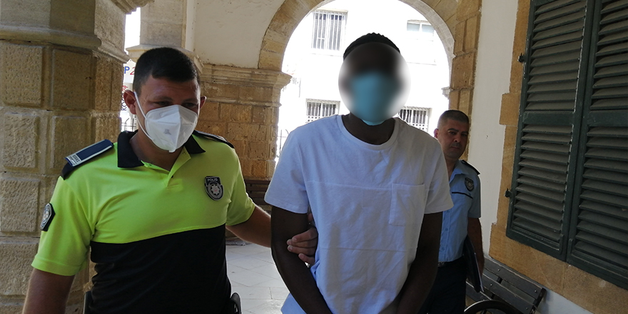 Sahte vize ile Ercan’dan çıktı, İstanbul’da yakalandı, geri gönderildi