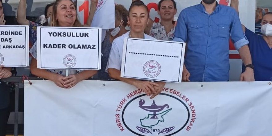Hemşirelerden "maaş kesintileri kararına karşı" eylem ve grev