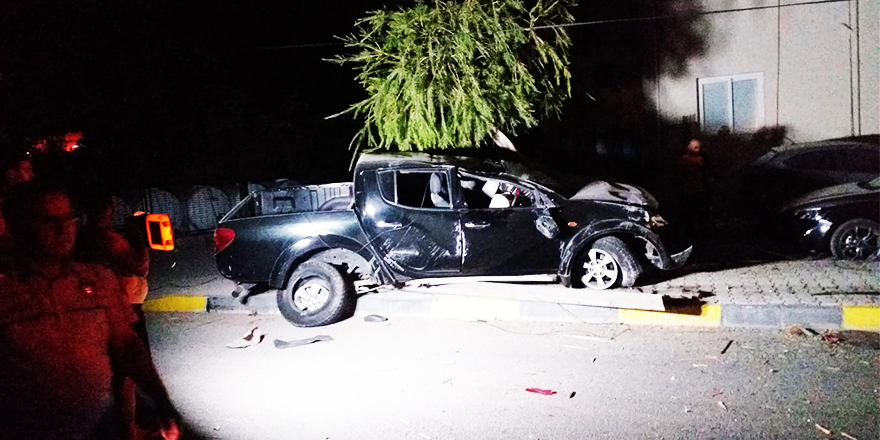 Lapta’da kaza: 20 yaşındaki sürücü yaralandı