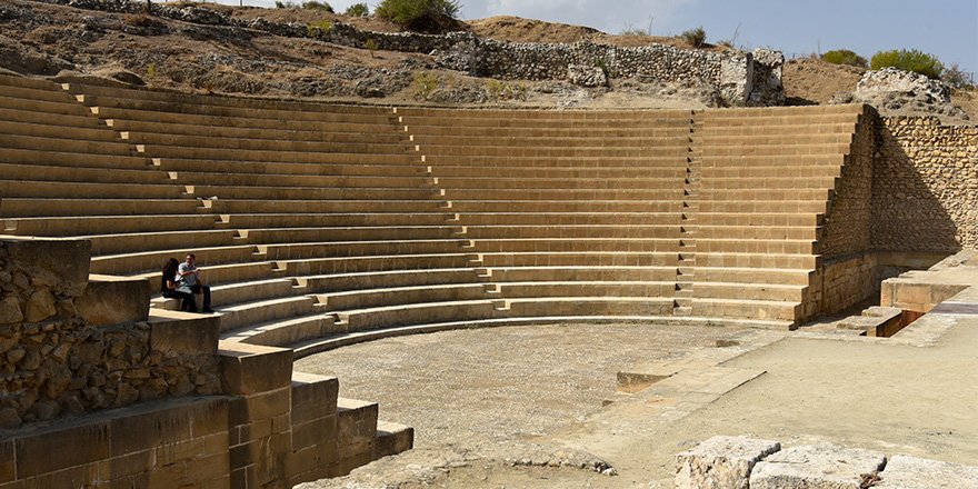 Soli Antik Kenti’nde 1500 yıllık, Vuni Sarayı’nda 2000 yıllık kültürel ve tarihi miras ziyaretçilerini bekliyor