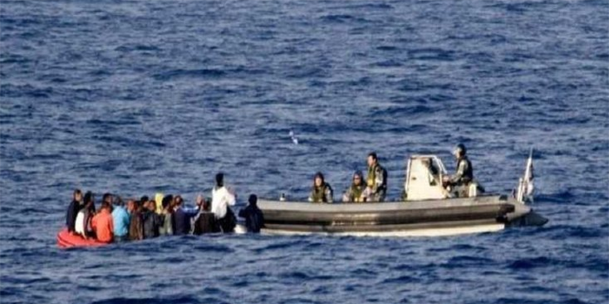Ege'de göçmen taşıyan iki tekne battı, birçok kişi hayatını kaybetti