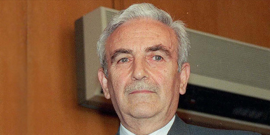 Eski Lefkoşa büyükelçilerinden Cahit Bayar hayatını kaybetti