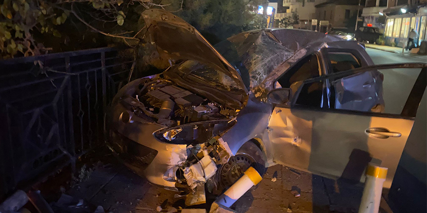 Karaoğlanoğlu'nda kaza: 1 kişi yaralandı, sürücü tutuklandı
