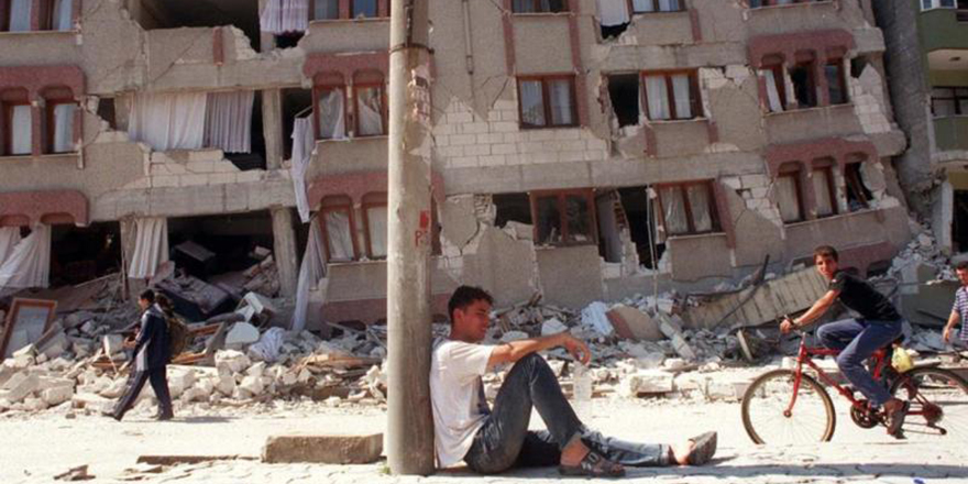 Marmara Depremi'nin üzerinden 24 yıl geçti