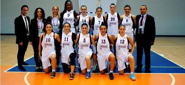 YDÜ farklı galip: 74-57