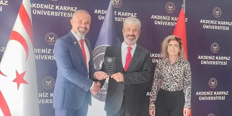 Türkiye Cumhuriyeti'nin 100. Yılı Kutlamaları Kapsamında Akdeniz Karpaz Üniversitesi’nde seminer düzenlendi