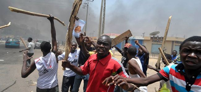 Şiddet olaylarında 100 kişi hayatını kaybetti