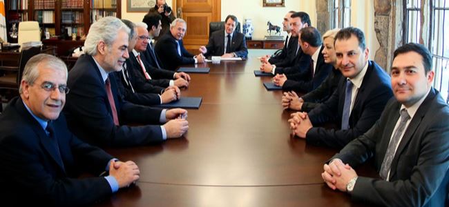 Güney Kıbrıs’taki yeni kabine yemin etti