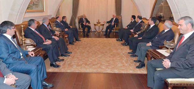 Eroğlu, bakanlarla yemek yedi