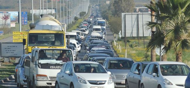 TKÖD, reklam panolarına önlem istedi