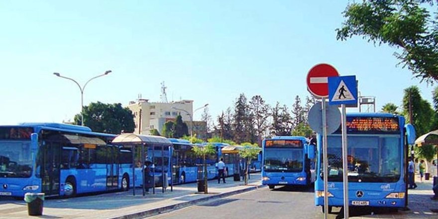 6 yaşındaki çocuk gezinin ardından okul servisinde unutuldu