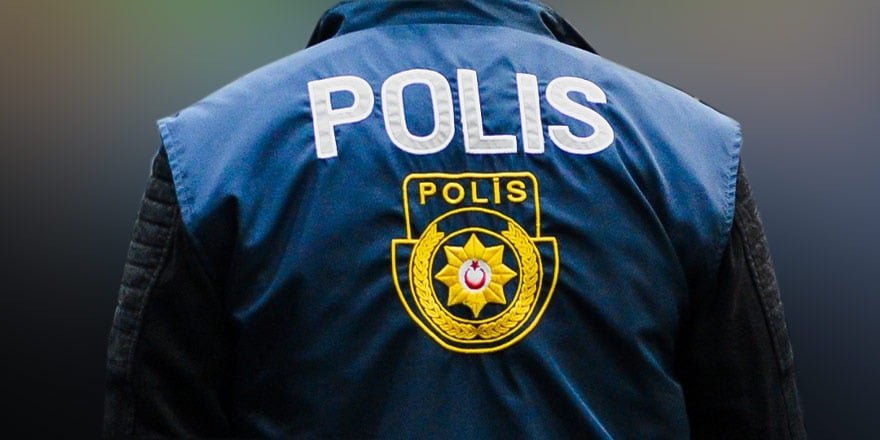 18 yaşındaki alkollü sürücü polise çarparak kaçmaya çalıştı