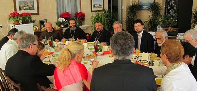 “Dini liderler” yemekte buluştu