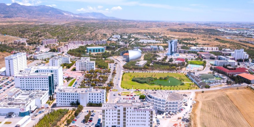 Yakın Doğu Üniversitesi’nin 18 akademisyeni dünyanın en etkili bilim insanları arasında