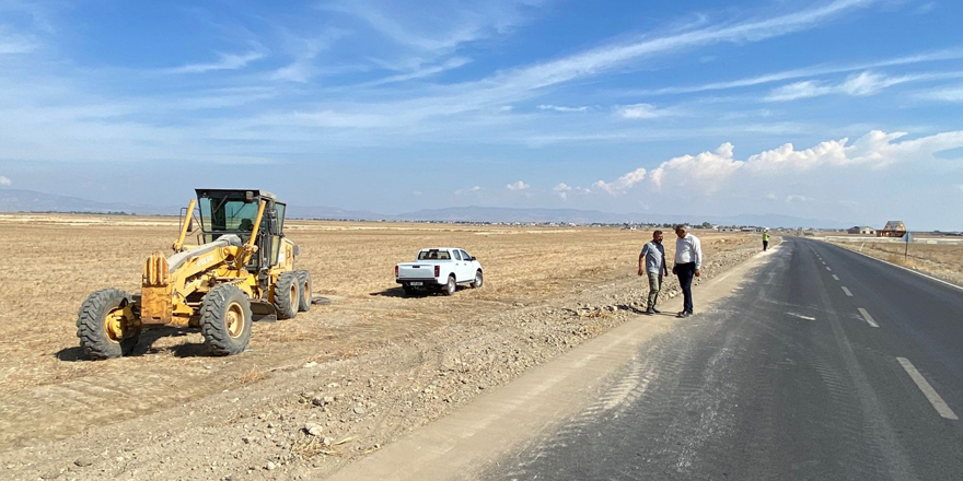 Dörtyol-Türkmenköy arası banket düzenleme çalışmaları tamamlandı