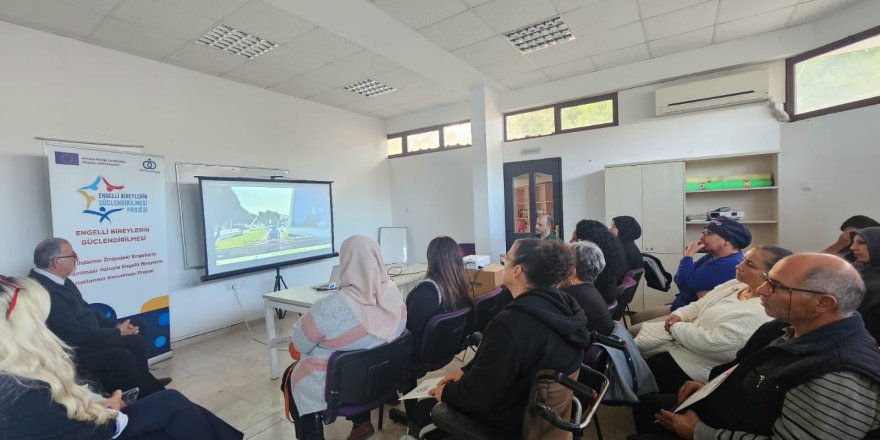 Kıbrıs Türk Ortopedik Özürlüler Derneği engelli bireylerin ailelerine yönelik seminer düzenledi