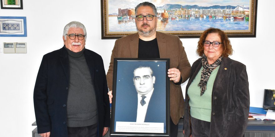 Hüseyin Kadri Köprülü’nün fotoğrafı Girne Belediyesi’nde sergilenecek