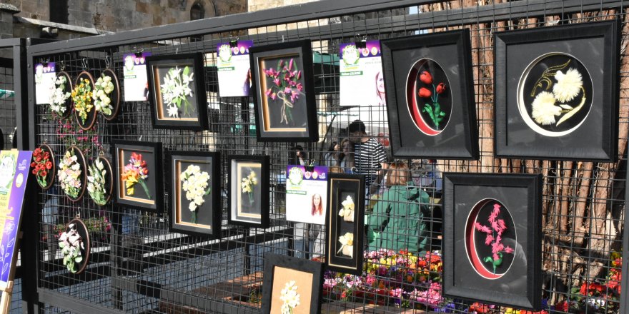 20.⁠ ⁠Kıbrıs İpek Koza Festivali’nde ilk gün tamamlandı