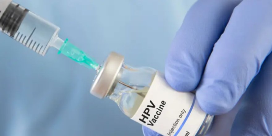 Tabipler: "HPV aşıları hem erkek hem kız çocuklara uygulanmalı"