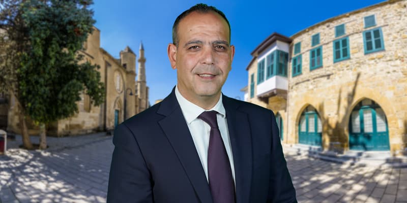 Harmancı Sosyalist Enternasyonal toplantısına katılıyor